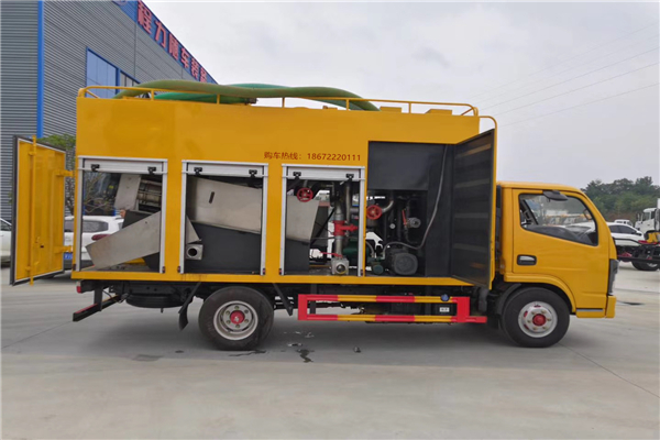 和傳統(tǒng)意義上的吸糞車對(duì)比，吸污凈化車的優(yōu)勢(shì)體現(xiàn)在哪里