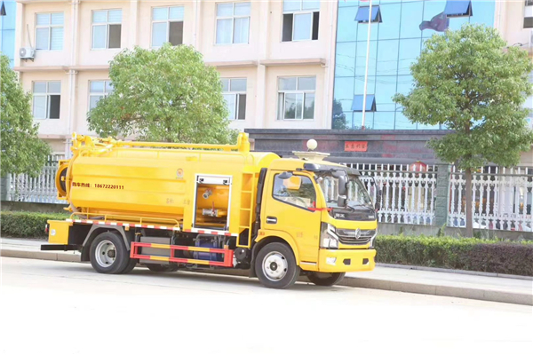 吸污OR清洗東風(fēng)多利卡清洗吸污車評(píng)測(cè)