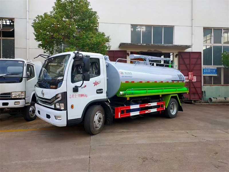 國六東風多利卡9方吸糞車