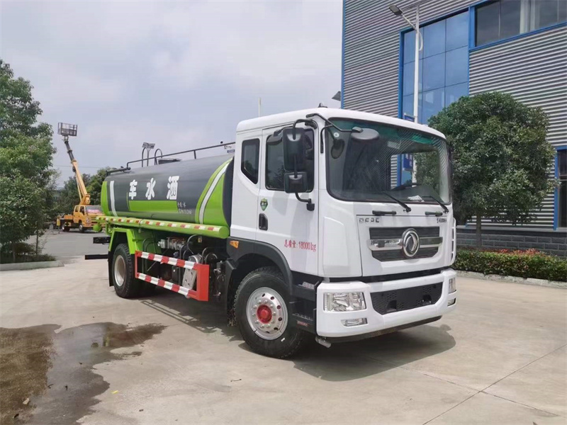 東風(fēng)15方D9灑水車