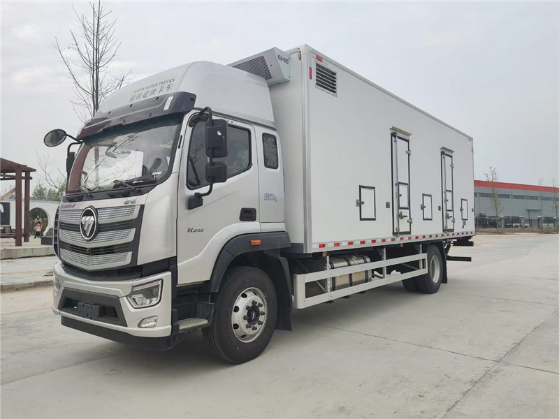 福田歐航歐馬可雞苗運輸車6.8米